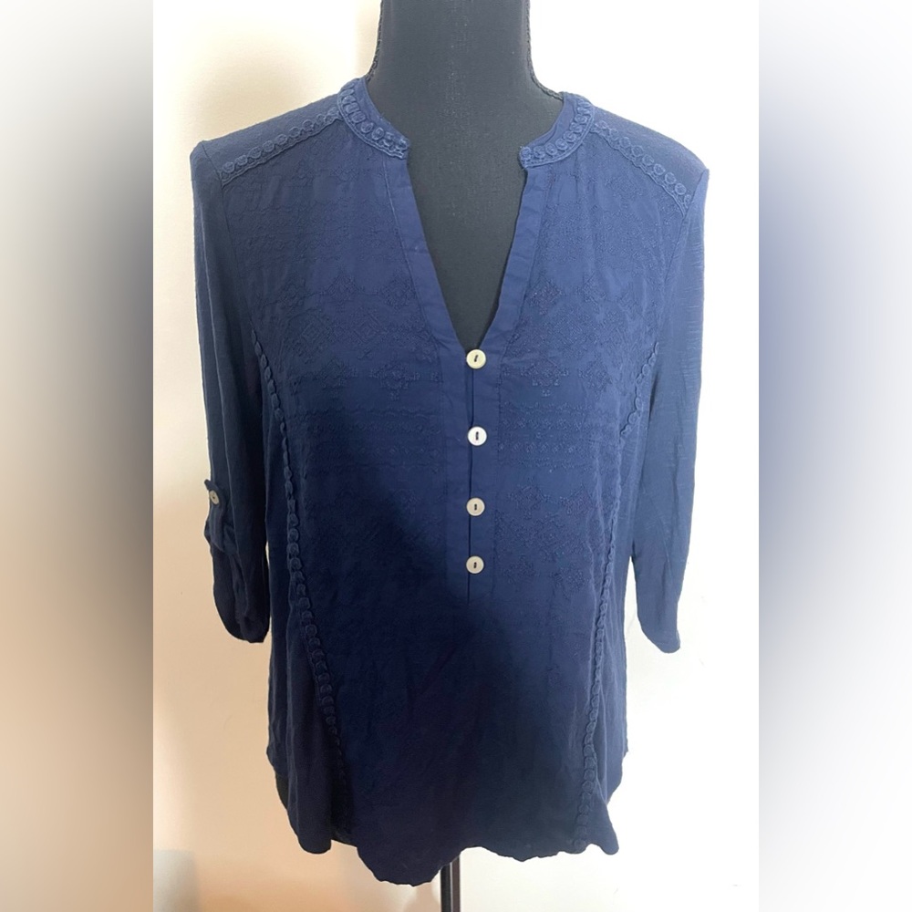 Democracy- Midnight Blue Blouse with Button Accents Size S - Picture 3 of 10